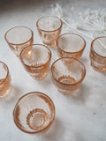 Ensemble de 8 verres à liqueur en verre rose