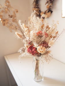 Bouquet + vase