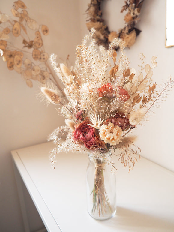 Bouquet + vase