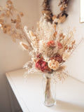 Bouquet + vase