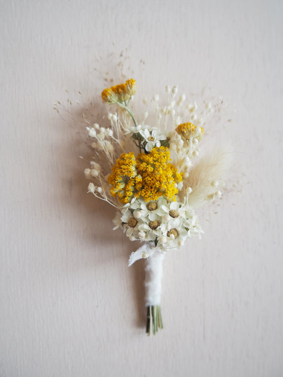 Boutonnière fleurie